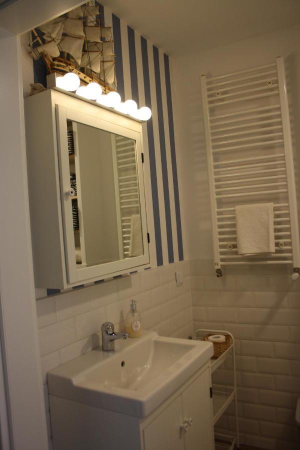 Golden House Apartment วรอตซวาฟ ภายนอก รูปภาพ